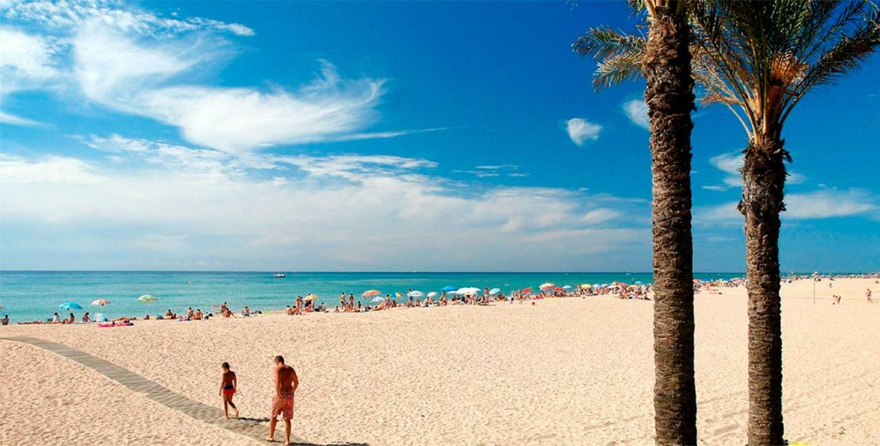 Day Ok Beach Apartment Малґрат-да-Мар Екстер'єр фото